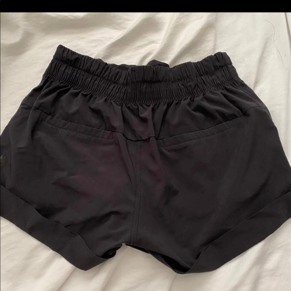 Lulu🍋 short - Picture 3 of 3